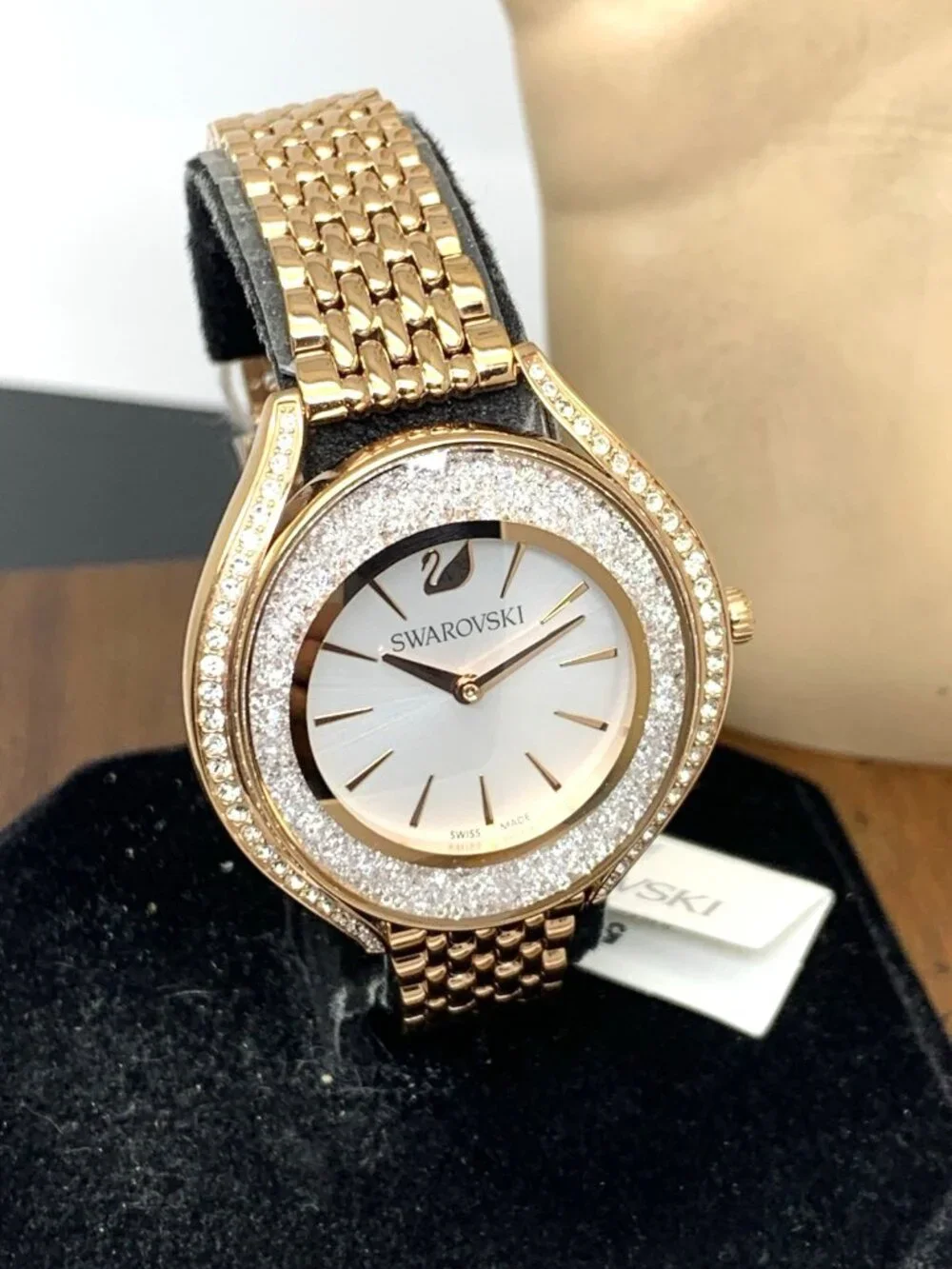 Swarovski Crystalline Aura Women's Watch Swiss Quartz Rose Gold Steel 36mm